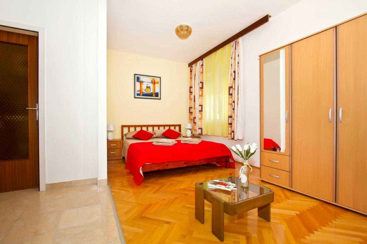 Apartment Topic Near The Beach Podstrana Exterior foto