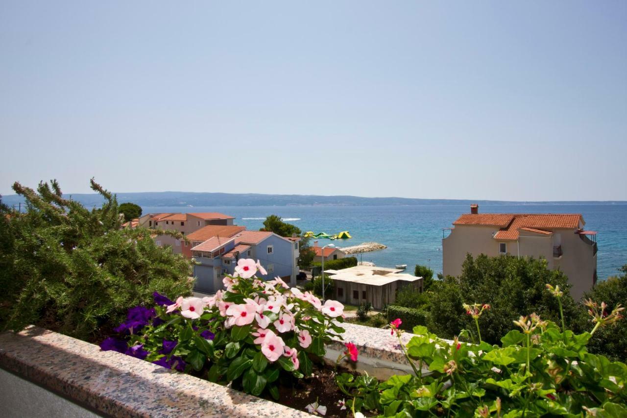Apartment Topic Near The Beach Podstrana Exterior foto
