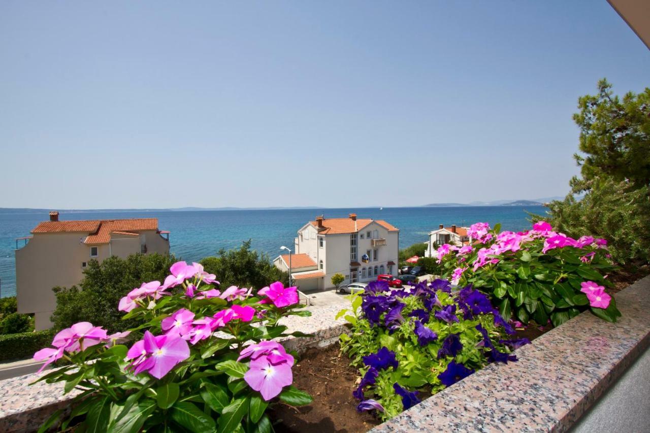Apartment Topic Near The Beach Podstrana Exterior foto