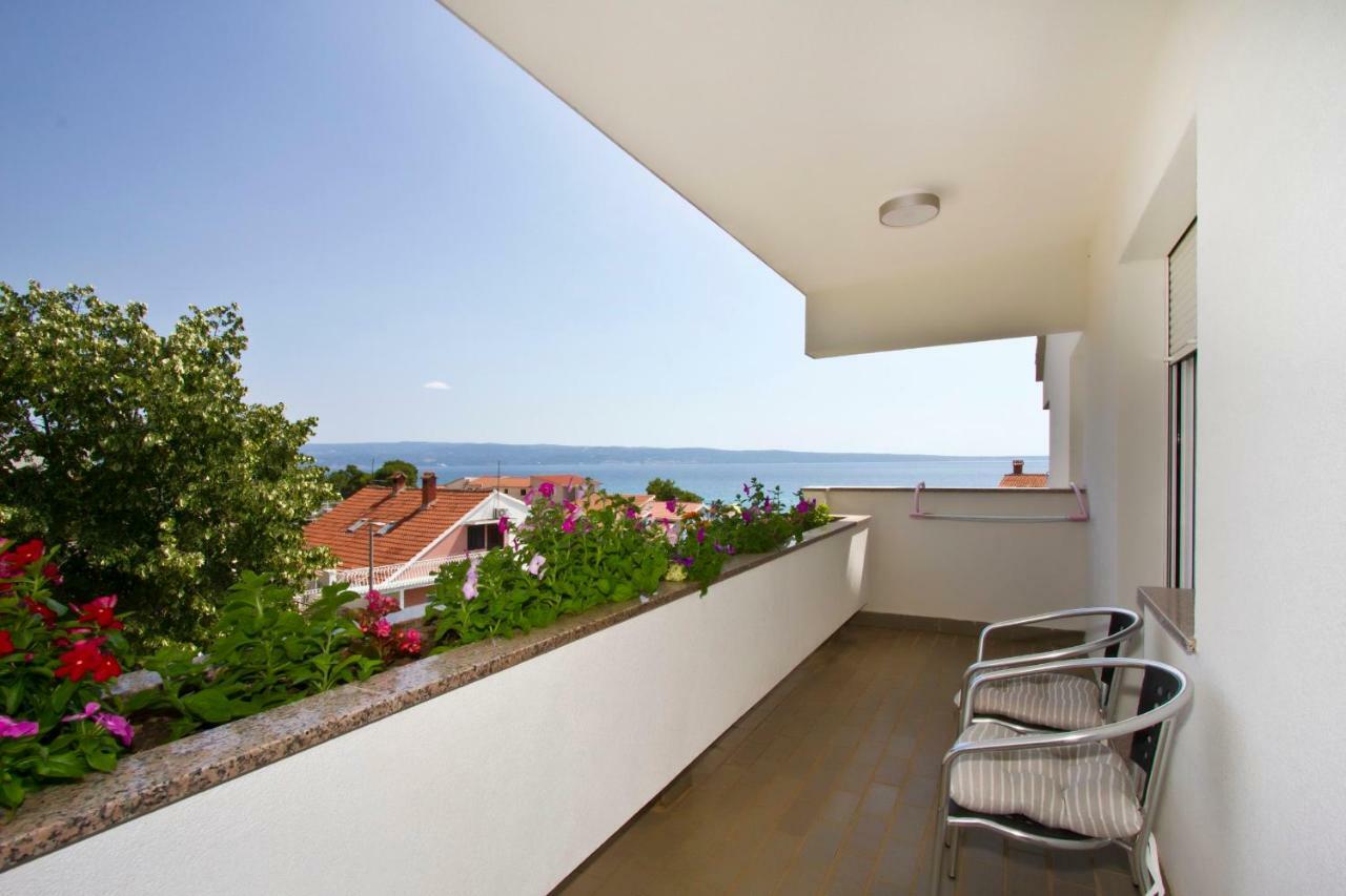 Apartment Topic Near The Beach Podstrana Exterior foto